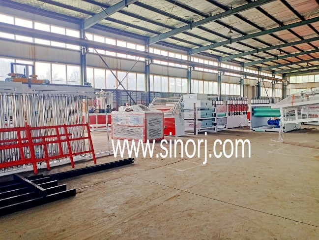 工廠試機，國外裝柜，國內(nèi)平板同步進行中